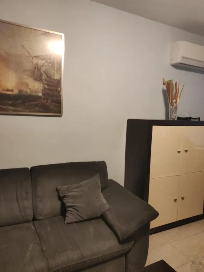Apartment Lazur Karlovo 8 Street Free Parking Burgas