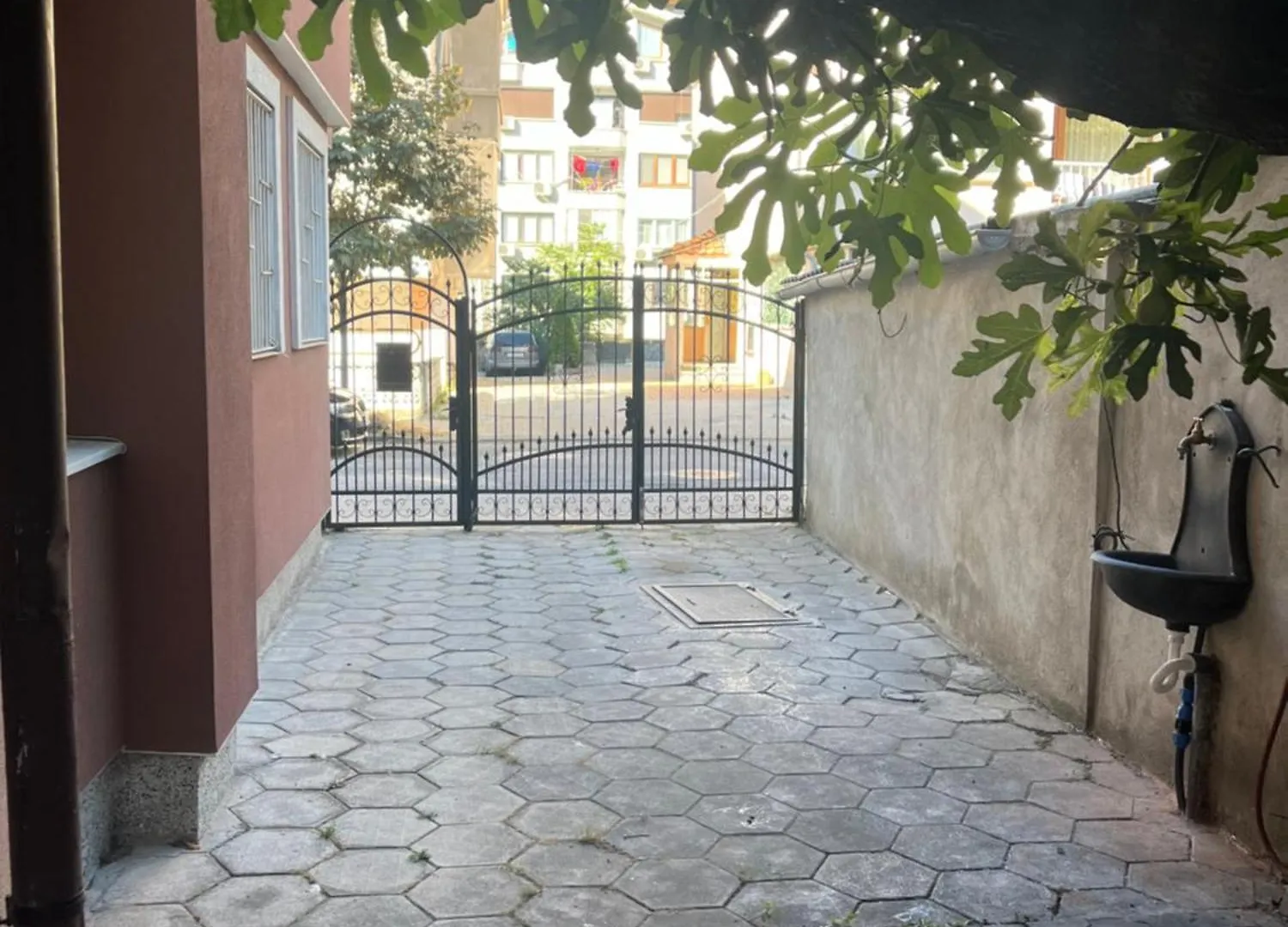 Apartment Lazur Karlovo 8 Street Free Parking Burgas Bulgaria